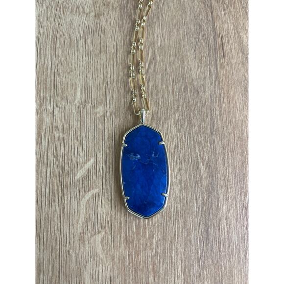 Kendra Scott Reid Faceted Gold Long Pendant Necklace in Cobalt Howlite - Picture 3 of 6